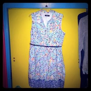 EUC Nine West Dress w/ Buttons and Bright Colors